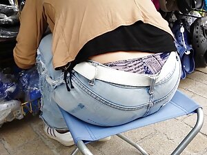 Accro au film porno  ...
